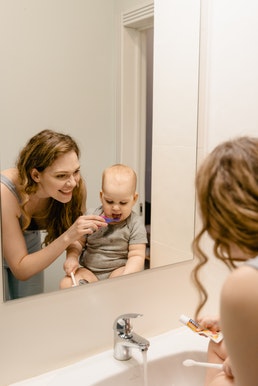 brushing toddler's teeth, brushing baby's teeth, natural kids toothpaste, brushing toddler teeth