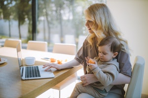 stay-at-home mom, unemployment, benefits