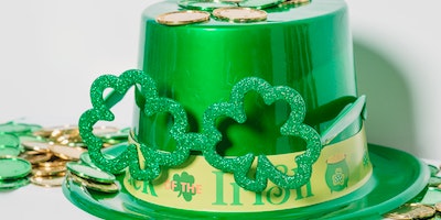 Cheap saint Patrick's day gift, St. Patrick’s Day Decorations, Irish-Themed Onesie, Irish-Themed Blanket,  St. Patrick's Day Ornaments, Saint Patrick’s Day Tree